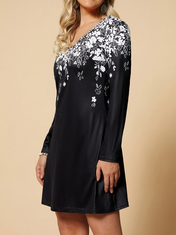 Elegant V Neck Floral Regular Fit Dress